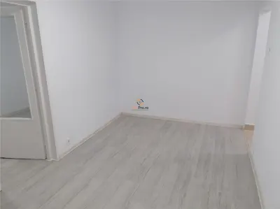 Renovat Etaj 1 Noul Mall - foto 9