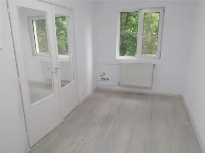 Renovat Etaj 1 Noul Mall - foto 10