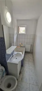 Apartament Decomandat Etaj 1 Zona Dambovita / Bloc Izolat - foto 6