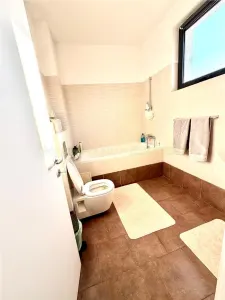 Casa Poporului, apartament 2 camere - foto 11