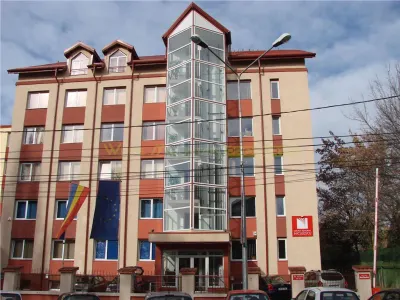 Spatii birouri, 25/ 50/ 100 mp, Grozavesti Regie Carrefour Orhideea, Bucuresti (7,5 euro /mp) - Bucuresti