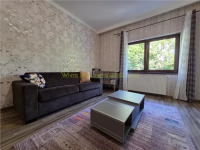 Apartament central cu acces la gradina si 2 locuri parcare - foto 4