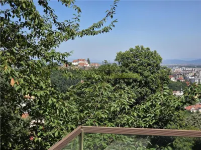 Apartament superb cu 2 camere de inchiriat in Bellevue Residence - foto 3