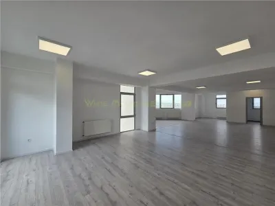 Apartament 3 camere Centrul Civic pretabil co-working hub - foto 7