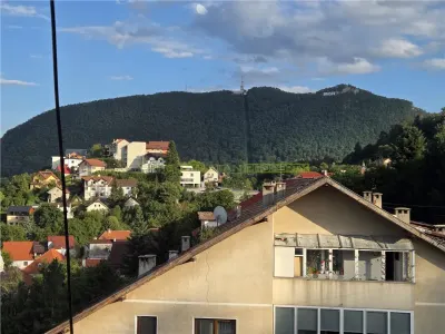 Garsoniera cu priveliste in zona linistita ultracentrala - Brasov