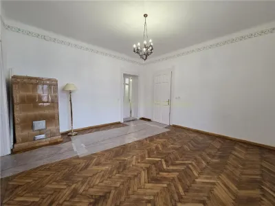 Birou superb renovat in Centrul Istoric Brasov - foto 15