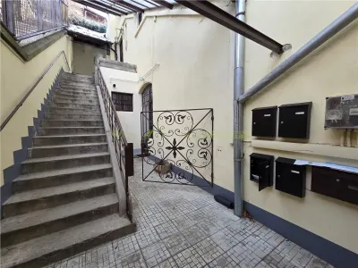Birou superb renovat in Centrul Istoric Brasov - foto 6