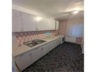 Apartament de vanzare cu 4 camere decomandat, Manastur Cluj Napoca - Cluj-Napoca