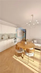 Apartament 3 camere la cheie, prima inchiriere, garaj subteran - Floresti