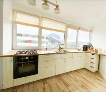 Apartament 3 camere zona Vivo/BMW - Floresti
