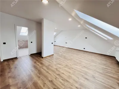 De inchiriat spatiu birouri compus din 6 camere situat in localitatea Talmaciu/Sibiu - foto 14