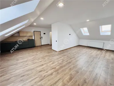 De inchiriat spatiu birouri compus din 6 camere situat in localitatea Talmaciu/Sibiu - foto 15