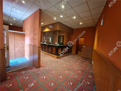 Spatiu comercial de inchiriat in Sibiu zona Piata Mare - foto 3