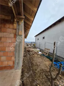 Casa cu 4 camere decomandate pe un singur nivel cu teren de 500 mp de vanzare in Selimbar din Sibiu - foto 13