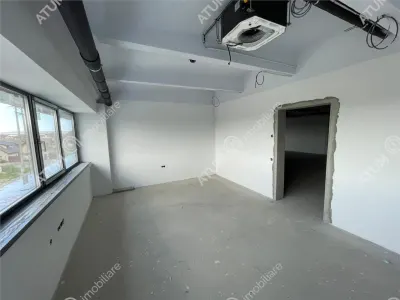De inchiriat spatiu comercial in zona Calea Surii Mici din Sibiu - foto 3