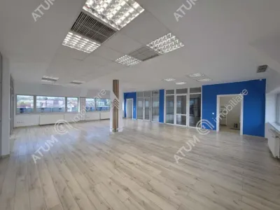 De inchiriat cladire multifuntionala cu parcare extinsa si terasa pentru evenimente corporate in Sibiu - Sibiu