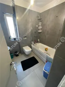 De vanzare apartament cu 2 camere decomandate si loc parcare in Selimbar Sibiu - foto 6