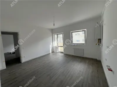 De vanzare apartament cu 3 camere 2 bai si 2 balcoane la etajul 1 zona Doamna Stanca - foto 4