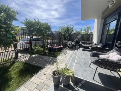 De vanzare apartament cu 3 camere decomandate si gradina proprie de 85 mp in Selimbar zona Brana - foto 13