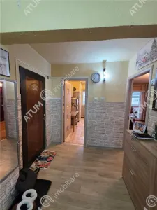 Apartament cu 3 camere decomandate si 2 balcoane de vanzare in zona Valea Aurie din Sibiu - foto 13