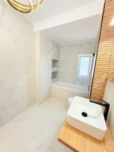 De vanzare apartament finisat la cheie cu 3 camere decomandate 2 bai si 2 balcoane in Selimbar - foto 16