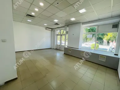 Spatiu comercial cu deschidere stradala de vanzare in Sibiu zona Centrala - foto 2
