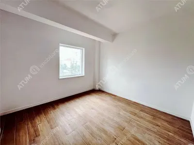 Apartament cu 2 camere decomandate 64 mp si 2 balcoane de vanzare in zona Rahovei din Sibiu - foto 3
