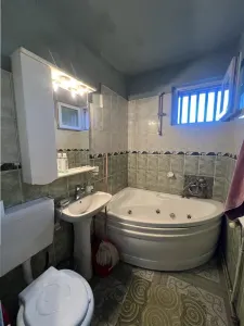 De vanzare apartament cu 3 camere la etajul 2 in zona Terezian din Sibiu - foto 12