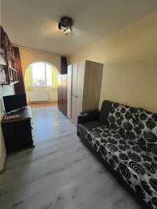 De vanzare apartament cu 3 camere la etajul 2 in zona Terezian din Sibiu - foto 7