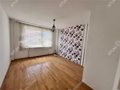 De vanzare casa individuala cu 6 camere si teren de 715 mp situata in Talmaciu/ Sibiu - foto 4