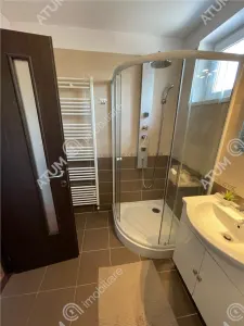 De inchiriat apartament cu 2 camere si curte comuna in zona Lazaret din Sibiu - foto 6