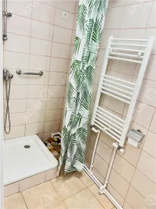 De vanzare apartament la casa cu 2 camere si pivnita in Centrul Istoric din Sibiu - foto 10