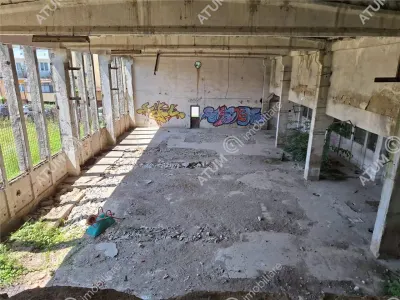 De vanzare spatiu cu suprafata de 500 mp amplasat pe teren de 1159 mp in zona Strand din Sibiu - foto 3