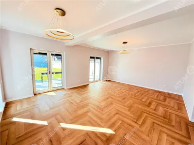 De vanzare casa individuala la cheie cu 4 camere in Selimbar zona Mihai Viteazu - foto 4