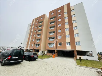 De vanzare apartament cu 2 camere decomandate cu 2 balcoane si loc de parcare in zona Calea Surii Mici - foto 19
