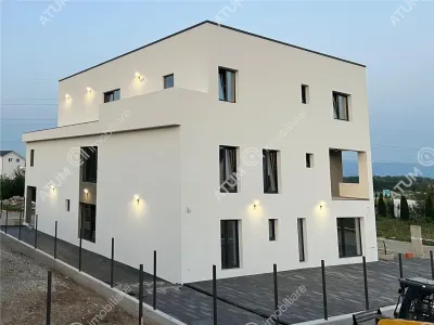 De vanzare apartament la cheie cu 3 camere si balcon zona Arhitectilor - foto 8