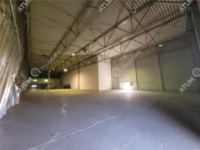 Hala de inchiriat cu 2 rampe pentru descarcare in zona Industriala Vest din Sibiu - foto 2