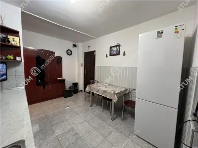 De vanzare apartament cu 2 camere decomandate la etaj intermediar zona Terezian din Sibiu - foto 6