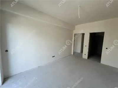 Apartament cu 3 camere decomandate 2 bai terasa si balcon la etajul 2 zona Pictor Brana - foto 8