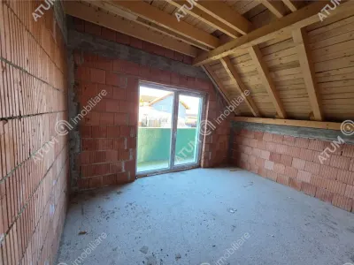 De vanzare casa cu 5 camere si gradina de 415 mp din Selimbar in Sibiu - foto 16