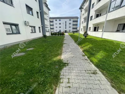 De inchiriat apartament modern cu 2 camere decomandate balcon si loc parcare in zona Arhitectiilor din Sibiu - foto 13
