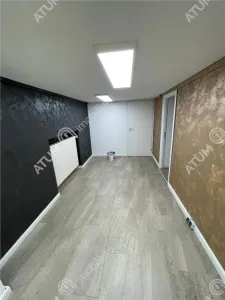 De inchiriat spatiu de birouri premium cu 6 locuri de parcare situat intr-un imobil din zona Calea Dumbravii din Sibiu - foto 13
