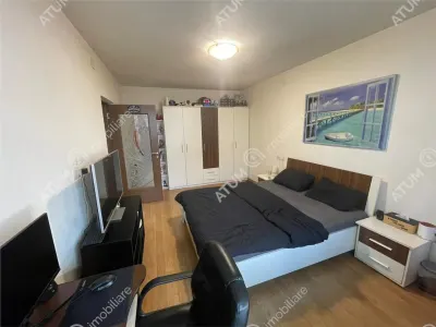 De vanzare apartament cu 3 camere decomandate si balcon in zona Mihai Viteazu din Sibiu - foto 2