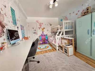 De vanzare casa cu 5 camere si teren de 250 mp in Cristian - foto 10