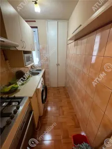 De vanzare apartament cu 2 camere si balcon in zona Cedonia din Sibiu - foto 7