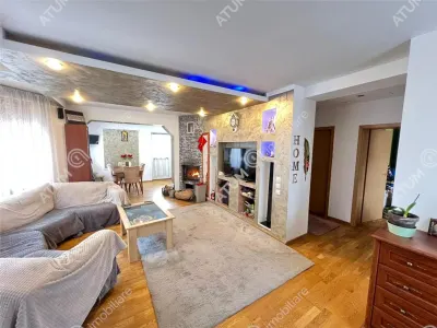 De vanzare casa individuala cu 5 camere 2 bai garaj amplasata pe teren de 290 mp situata in apropierea Mall Selimbar - Sibiu