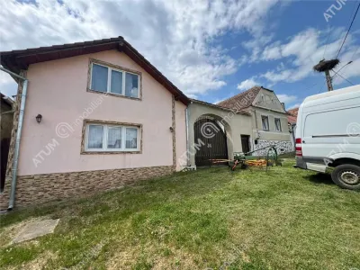 De vanzare casa individuala compusa din 2 corpuri si teren 2000 mp Localitatea Chirpar Sibiu - foto 15