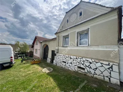 De vanzare casa individuala compusa din 2 corpuri si teren 2000 mp Localitatea Chirpar Sibiu - foto 16