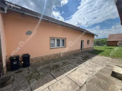 De vanzare casa individuala compusa din 2 corpuri si teren 2000 mp Localitatea Chirpar Sibiu - foto 10