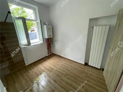 De vanzare apartament cu 2 camere pivnita si curte comuna in zona Piata Cluj din Sibiu - foto 8
